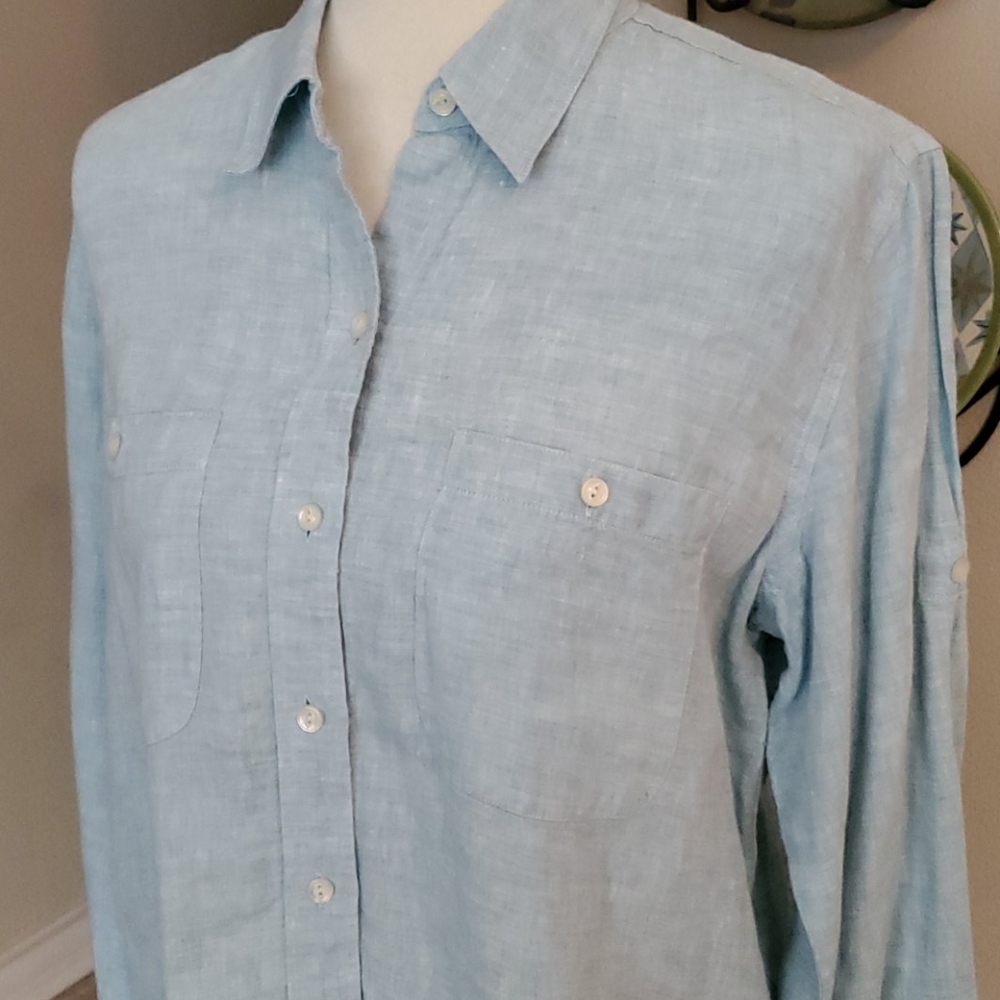 Light Blue LRL 💙 Lauren Jeans Co. TOP